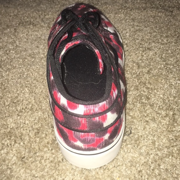 Nike Janoski - Picture 3 of 4